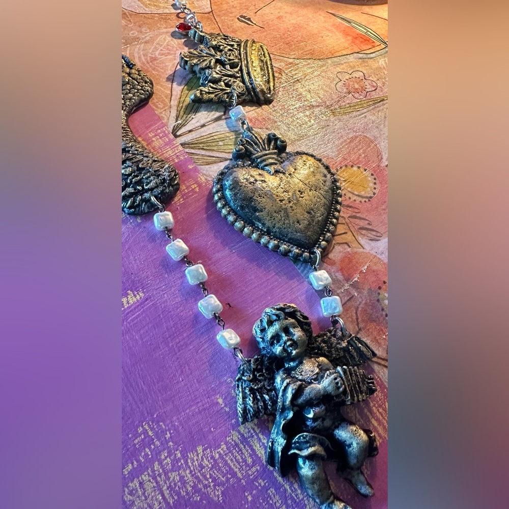 Love Necklace - Picture 2 of 4